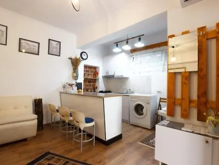 Bb Studio Gjirokastër